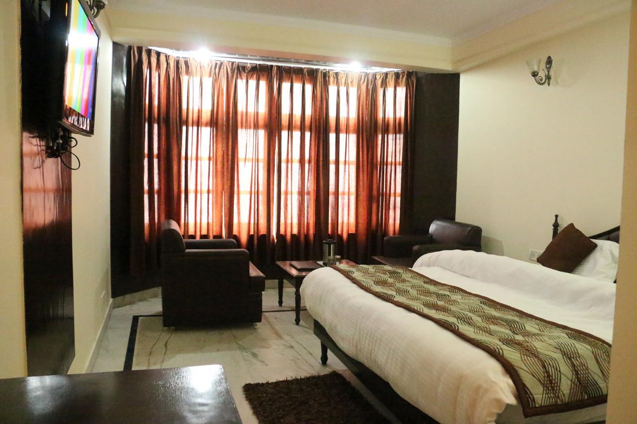 New Bharat Hotel Mussoorie Exterior photo