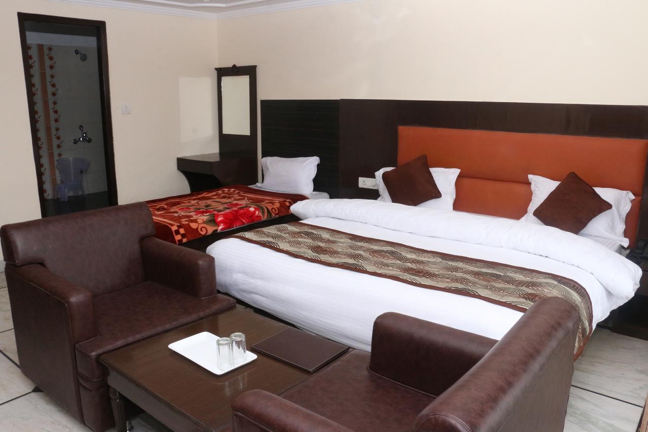 New Bharat Hotel Mussoorie Exterior photo