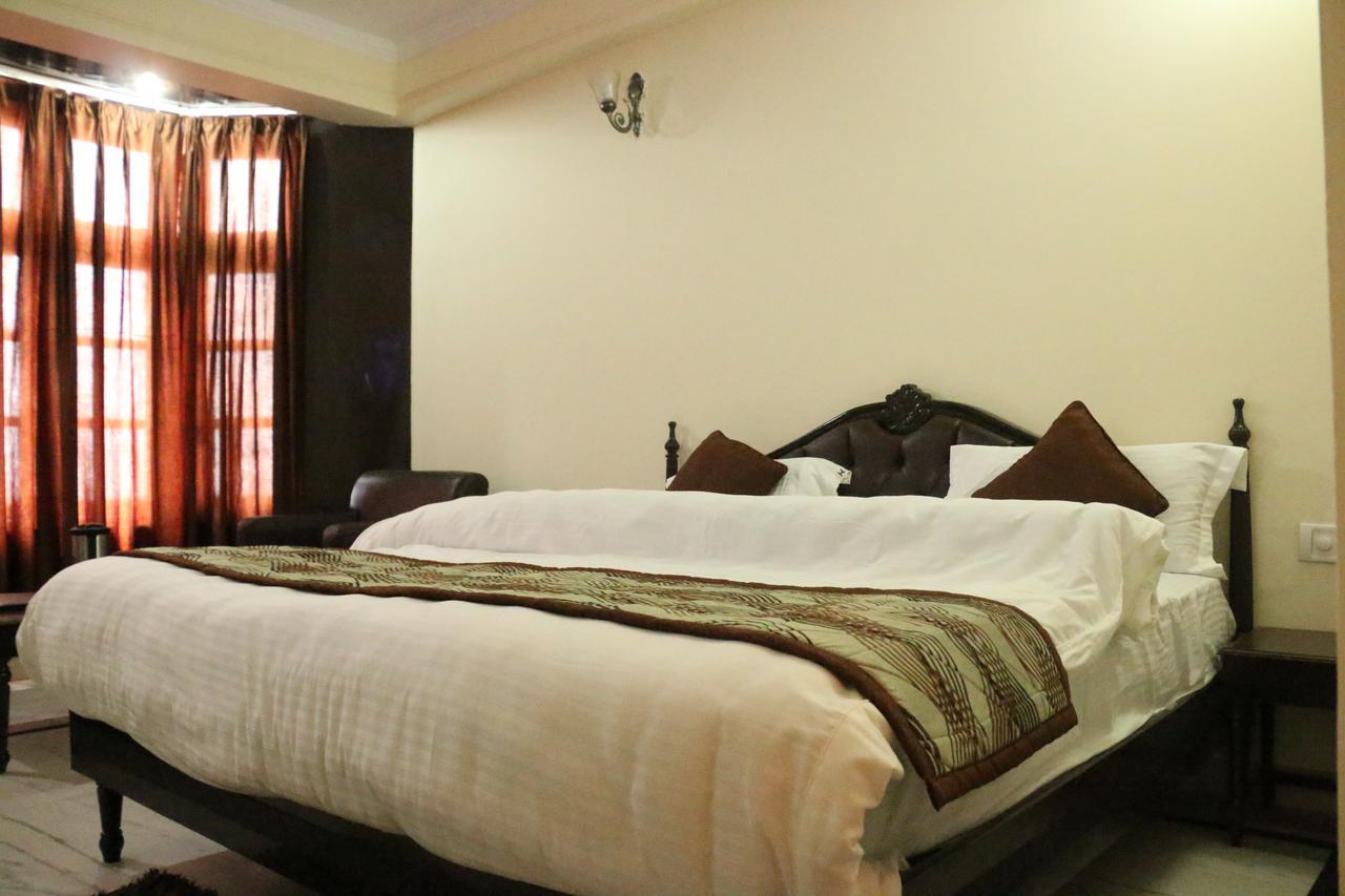 New Bharat Hotel Mussoorie Exterior photo